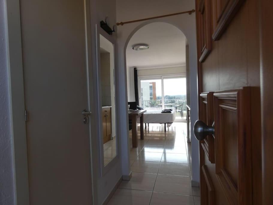 Estudio Con Vistas, Roses Exterior foto